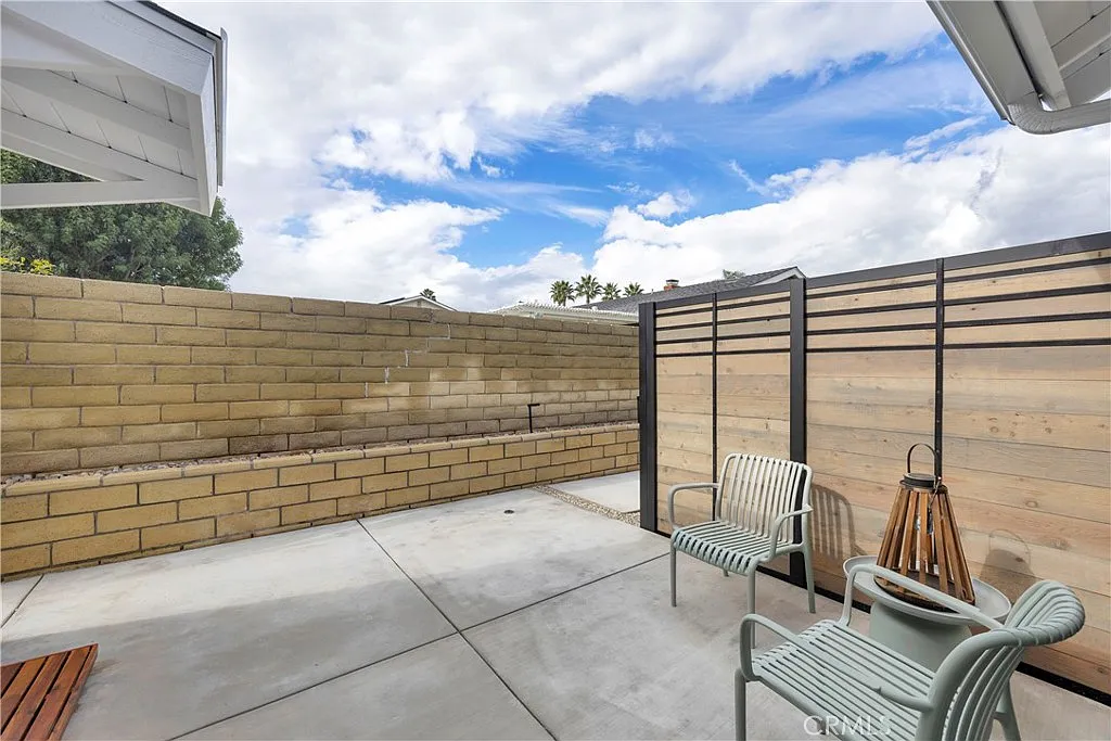 1 bed, 500 sqft, $3,200 — Photo 4