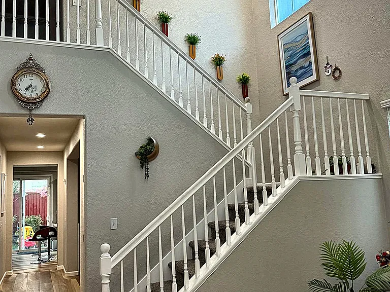 65 E Legacy Dr — Photo 4