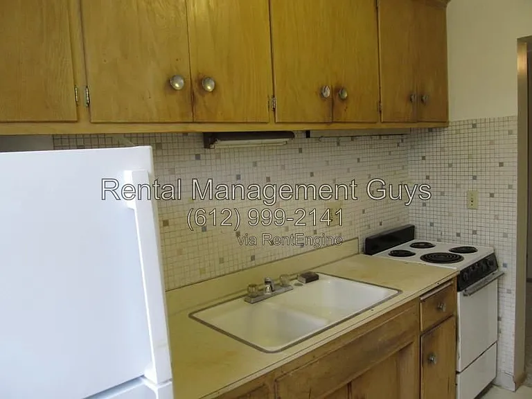 496 Front Ave #3 — Photo 3