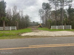 (Undisclosed Address), Bolivia, NC 28422