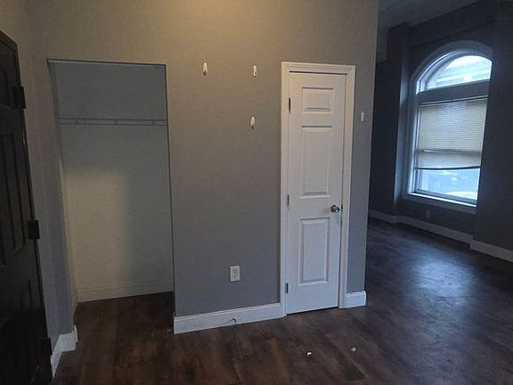 3rd image of 122 Chestnut St APT 104