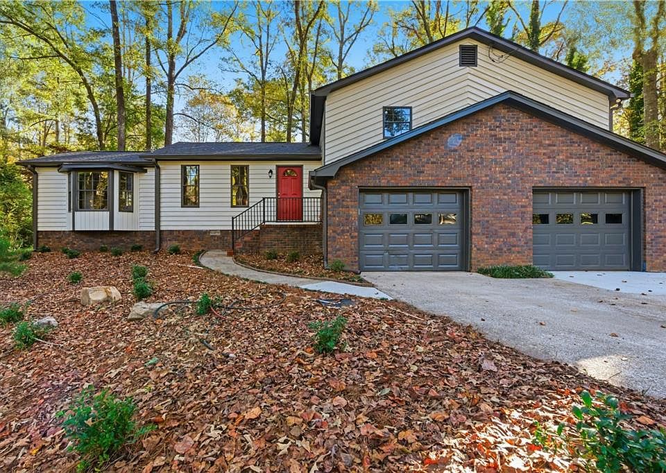 1st image of 235 Sabrina Ct
