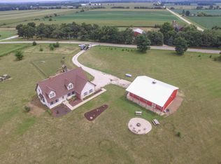 1620 Crossway Rd, Burlington, WI 53105