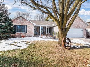 2309 Palo Alto Dr, Springfield, IL 62711