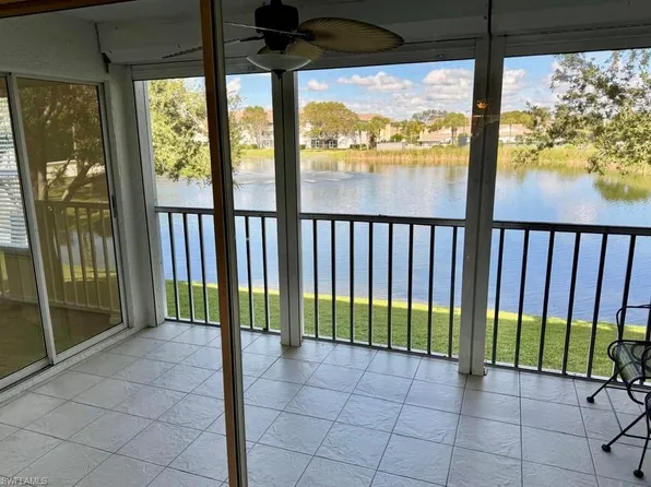 9580 Victoria Ln #A-202, Naples, FL 34109