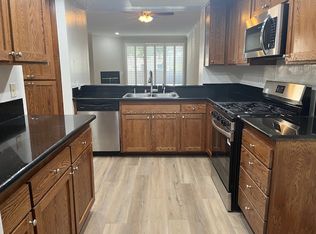 10234 Eton Ave #38343A21A, Chatsworth, CA 91311