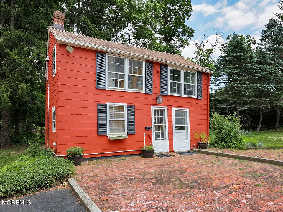 89 Middletown Rd #REAR