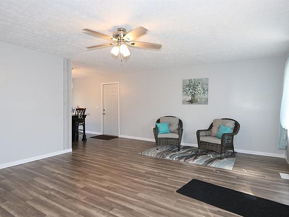 4th image of 1241 Wendall Ave