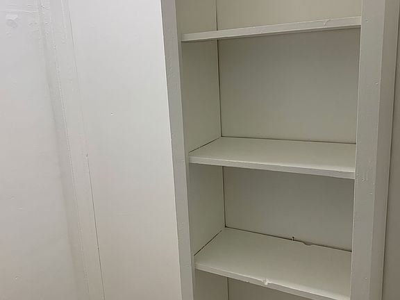 4th image of 3321 S Canfield Ave APT 5