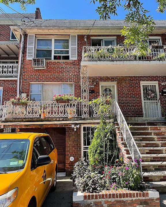 1st image of 1458 E 86th St