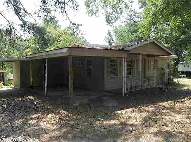 2nd image of 2916 Springhill Rd