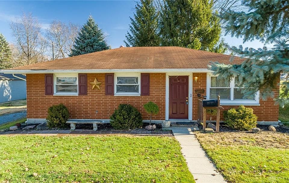 1st image of 329 Linden Ave