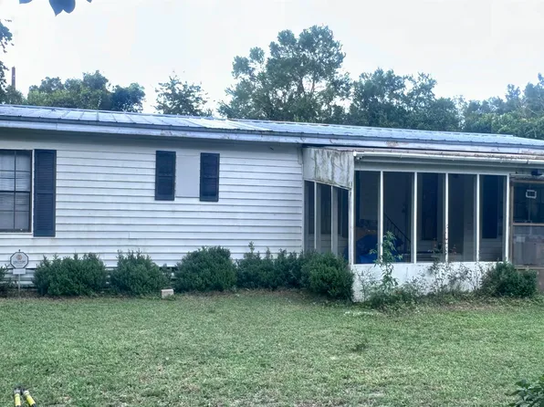 8544 Belk Dr W, Tallahassee, FL 32310
