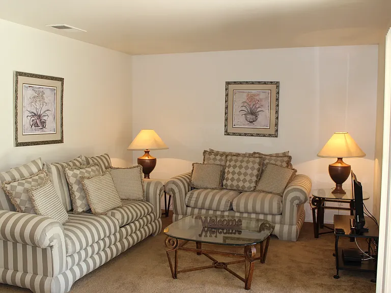 The Hunt Club Apartments — Photo 10