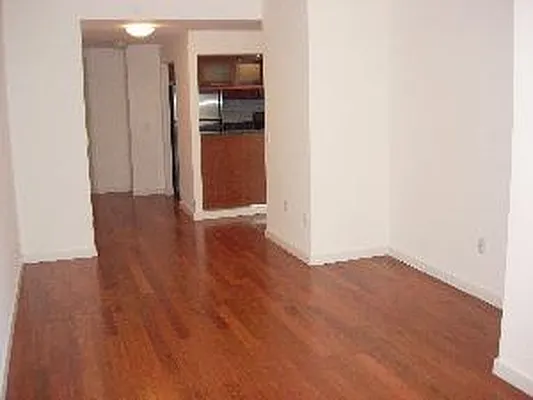 Rented by 4 Points Properties | media 53