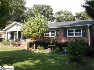 119 Avon Dr, Taylors, SC 29687