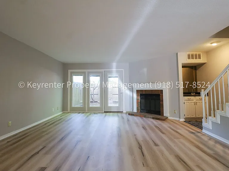 6246 S Yorktown Pl — Photo 7