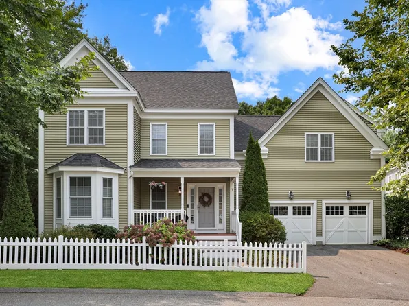 3 McIntosh Dr #1, Stow, MA 01775