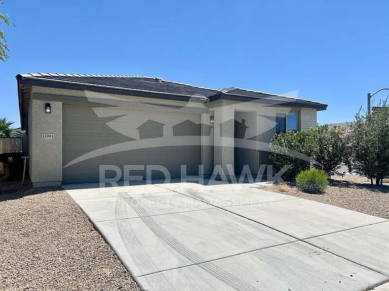 35991 W San Clemente Ave — Photo 2