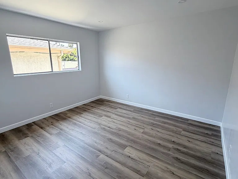 1223 N Kingsley Dr #7 — Photo 16