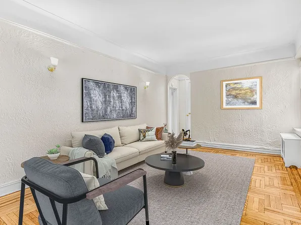 37-21 80th St APT 5N, Queens, NY 11372