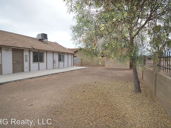 3rd image of 4625 N 106th Dr