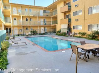 8001 Reseda Blvd #202, Reseda, CA 91335