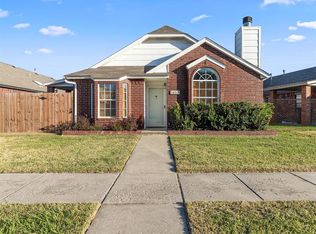 2610 Briarcliff Dr, Moore, OK 73170