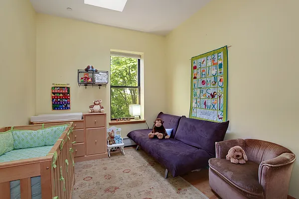 Sold by Corcoran | media 3