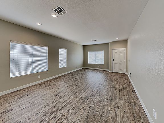 4th image of 7936 Menelaus Ave