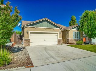 2202 Cerra Vista Dr, Hollister, CA 95023