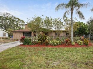 404 13th St SW, Ruskin, FL 33570