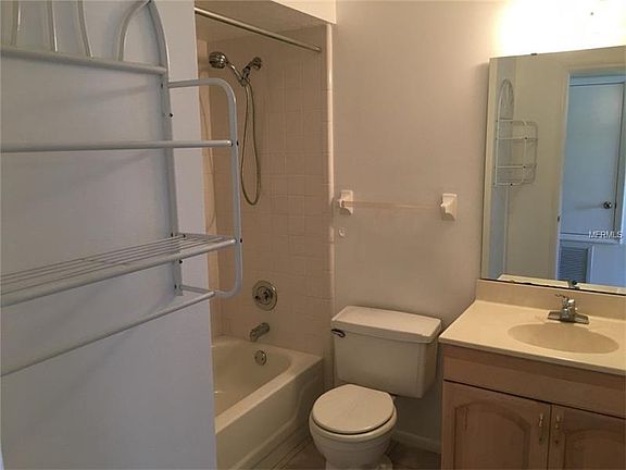 5th image of 7766 Country Pl