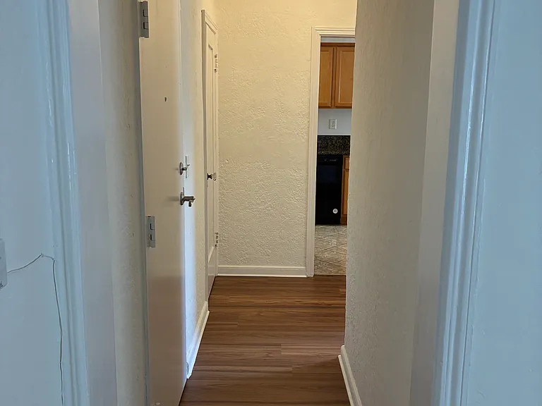 Apt 101 Hallway