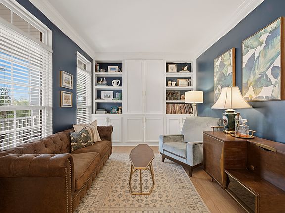 4th image of 1813 Apple Ridge Cir