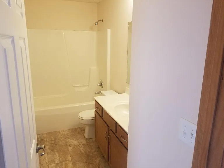 154 Helen Pl — Photo 9