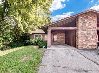 9 N 75th St, Belleville, IL 62223