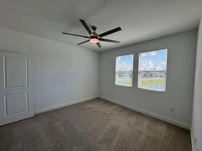 7573 Estuary Lake Loop — Photo 33