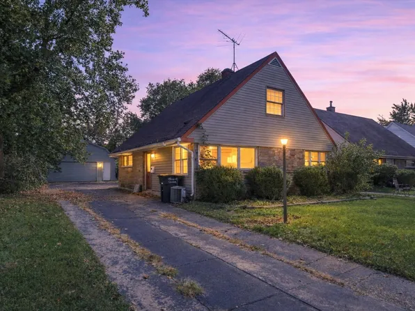 17143 Ridgewood Ave, Lansing, IL 60438