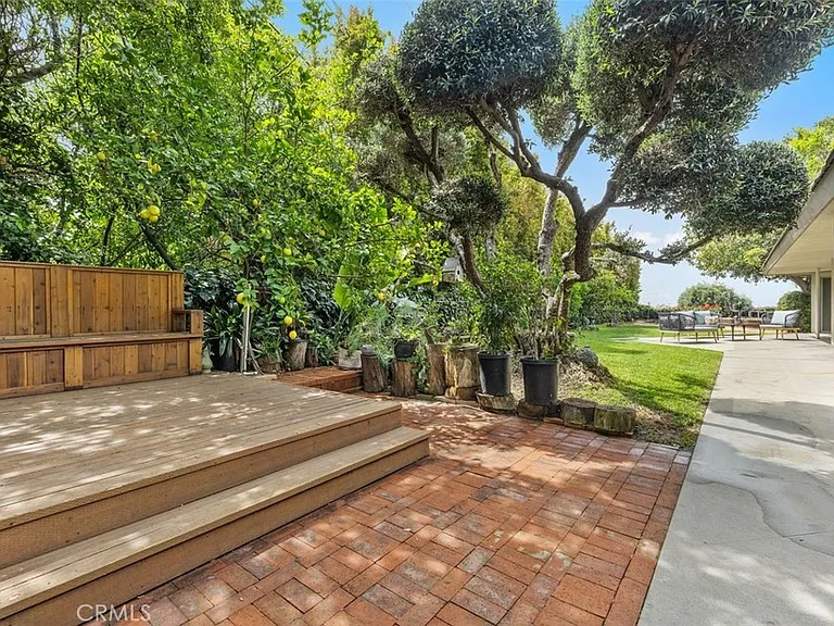 2206 Canyon Rd — Photo 30