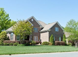 6179 Four Wood Dr, Matthews, NC 28104