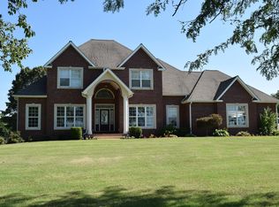 17552 Apple Rd, Joplin, MO 64804