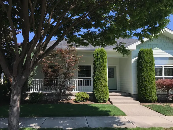 684 Grouse Ridge Dr, Central Pt, OR 97502