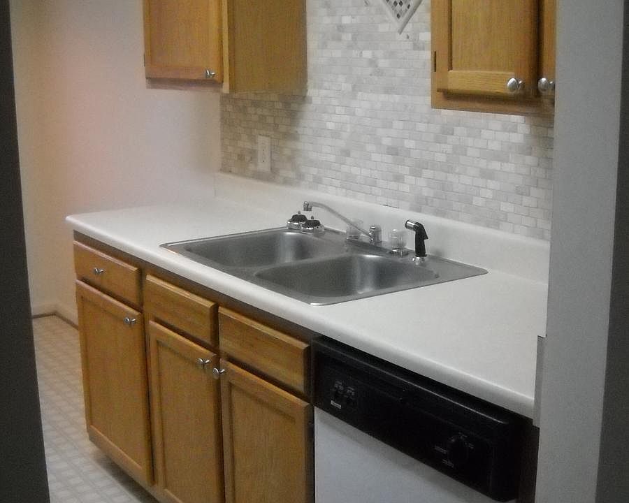 2nd image of 300 McConville Rd APT 14