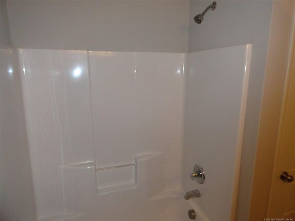 4th image of 2515 S Little Rock Pl S