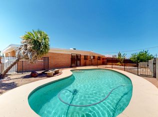 9051 E Cooper St, Tucson, AZ 85710