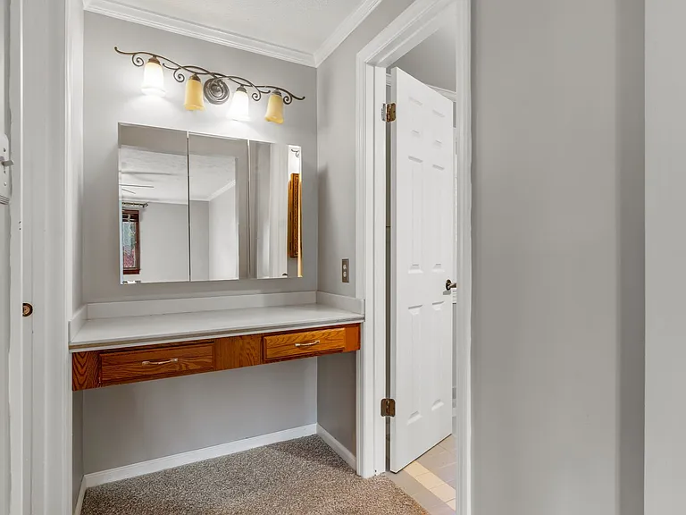 104 Erin Ct — Photo 17
