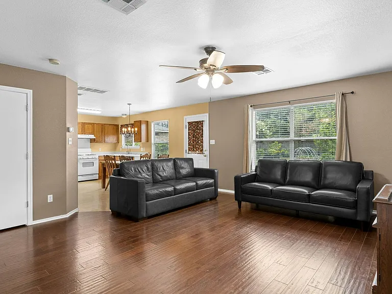 203 Pheasant Trl — Photo 25