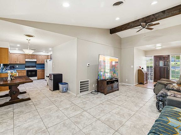 5th image of 110 PALO VERDE DR