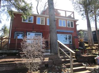 E1428 Grandview Rd, Waupaca, WI 54981